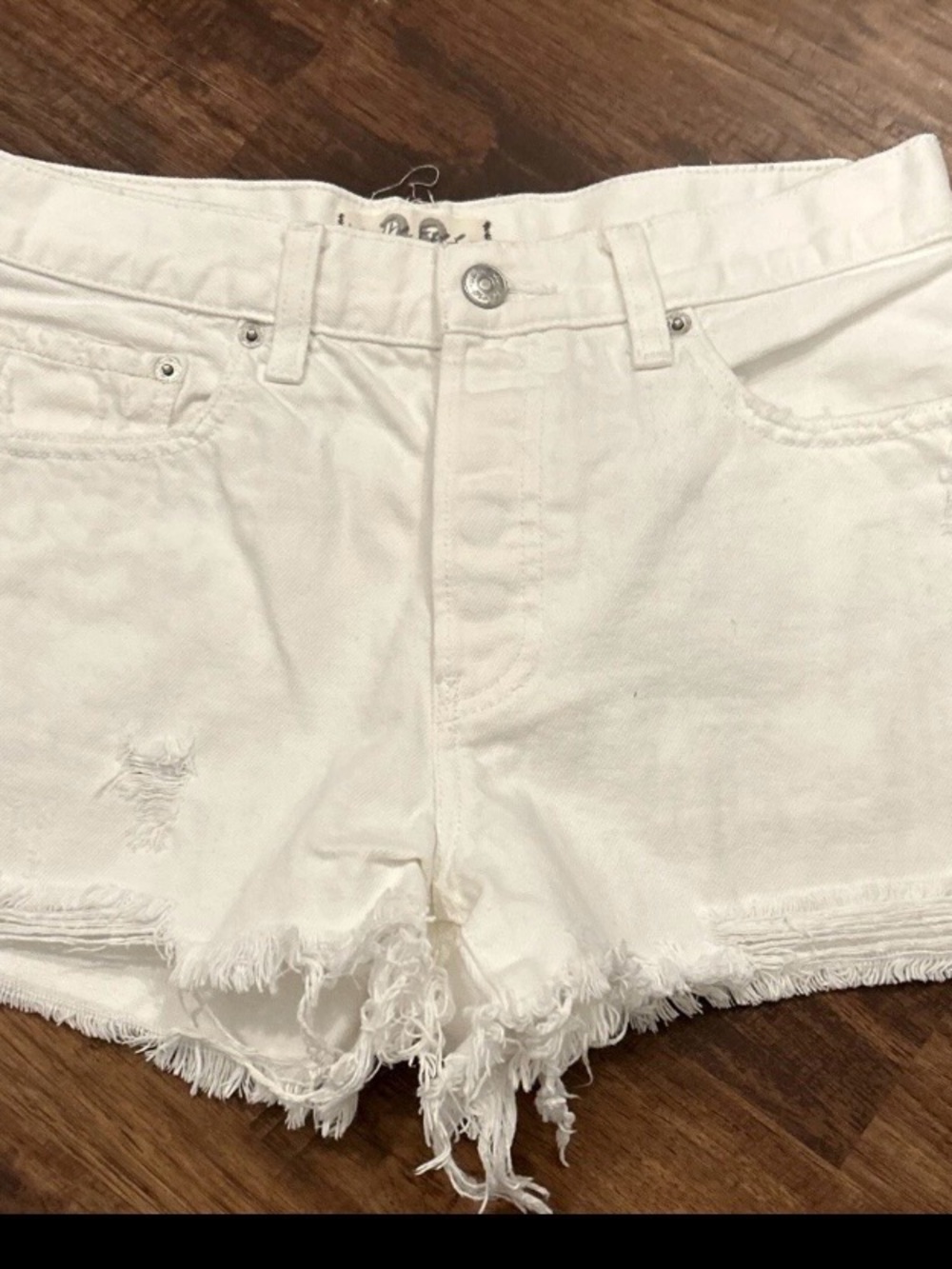 We The Free White Distressed Frayed Denim Shorts Women’s Size 28